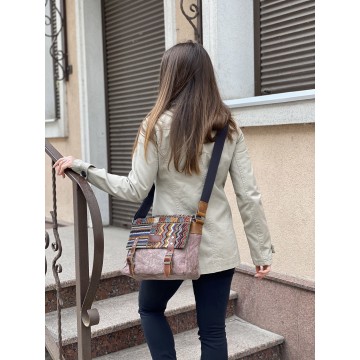 Жіноча сумка через плече Aeon з орнаментом коричнева фото