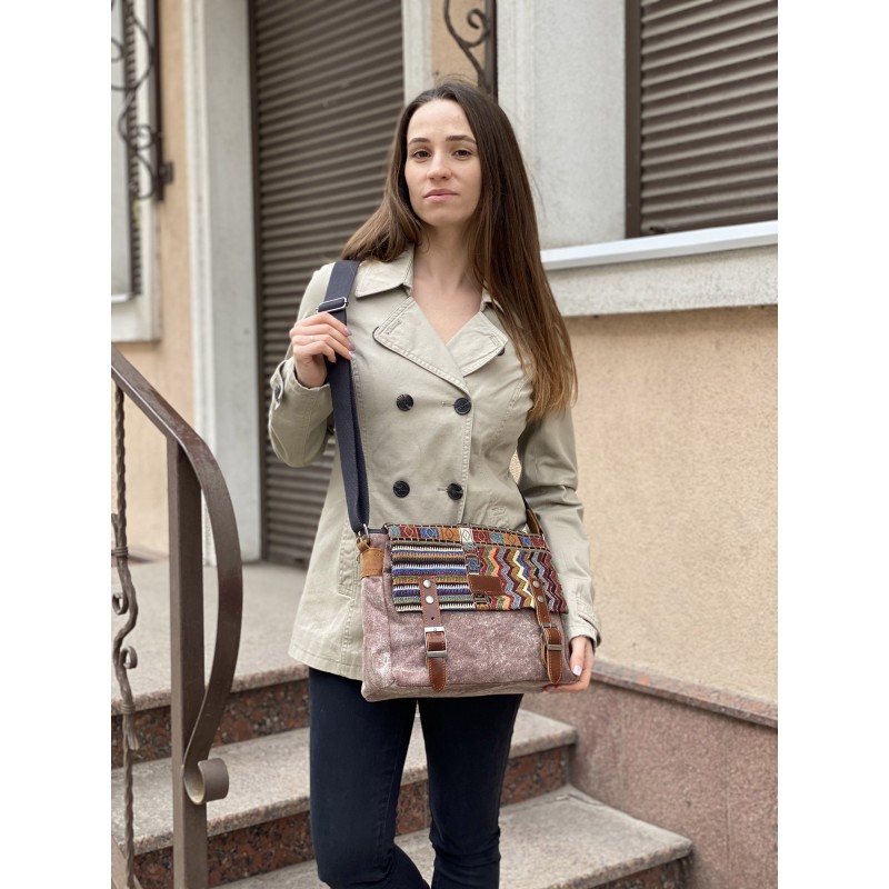 Жіноча сумка через плече Aeon з орнаментом коричнева - 6 фото