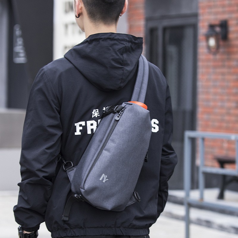 Чоловіча сумка-рюкзак слінг MY на одне плече графіт - 1 фото