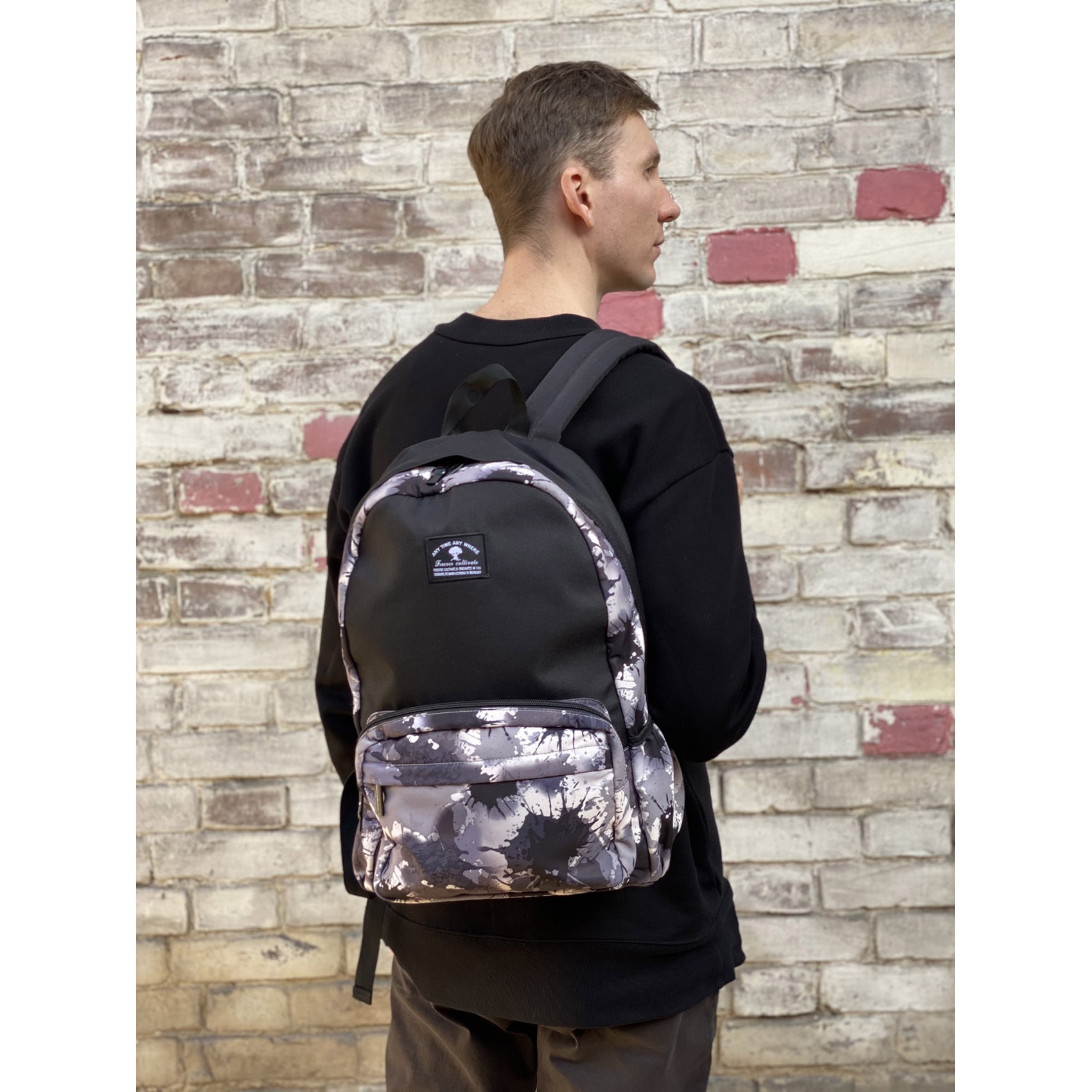 Рюкзак Galaxy Blur черно-белый