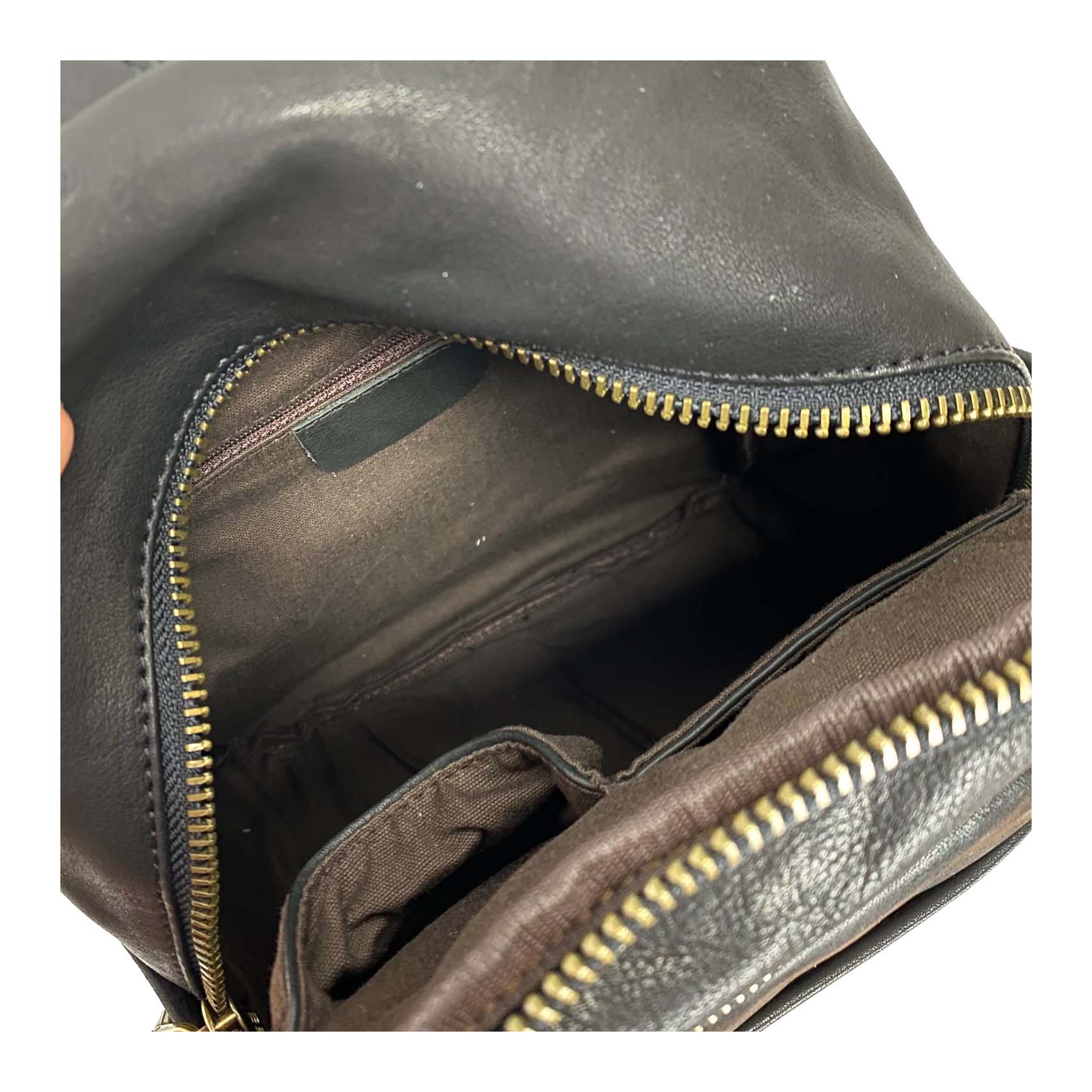 Женский кожаный рюкзак Kate черный