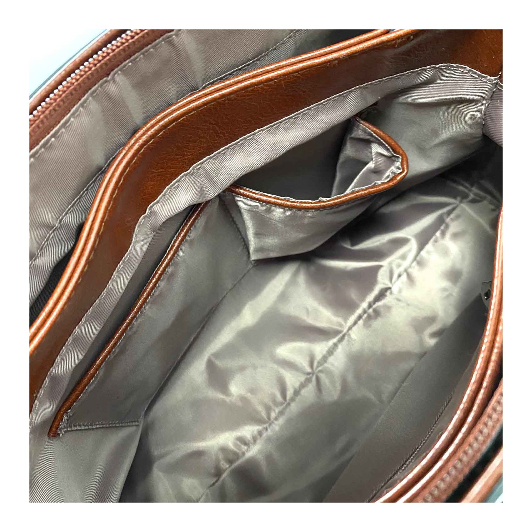 Жіноча класична сумка Isa Paulina SE коричнева