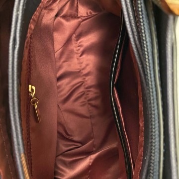 Женская классическая сумка Grace синяя с бежевыми ручками фото