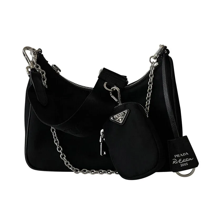 Нейлоновая тоут сумка Prada Re-Edition 2005 года
